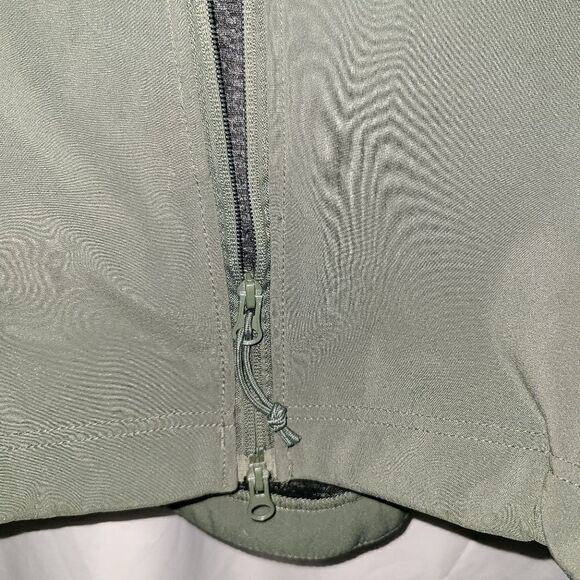 Men's Rothco Tactical Soft Shell Jacket - Picture 6 of 10